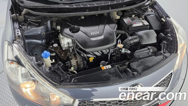 Kia K3 2015 — photo 6