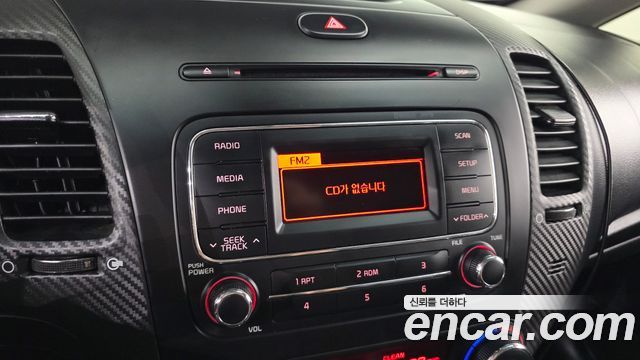 Kia K3 2015 — photo 16