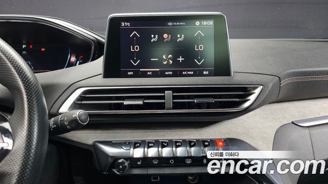 Peugeot 5008 2019 — photo 14