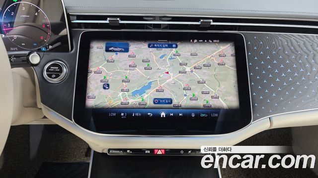 Mercedes-Benz E-Class 2024 — photo 19