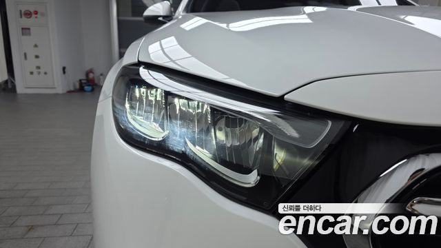 Mercedes-Benz E-Class 2024 — photo 8