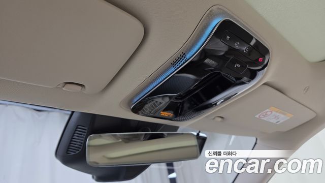 Mercedes-Benz E-Class 2024 — photo 28