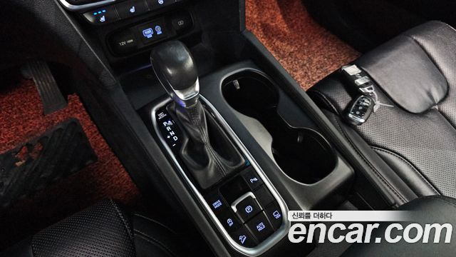 Hyundai Santafe 2019 — photo 12
