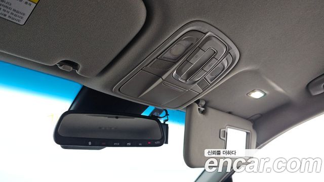 Hyundai Santafe 2019 — photo 25