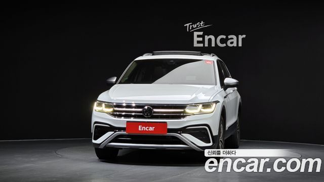 Volkswagen Tiguan 2023 — photo 3
