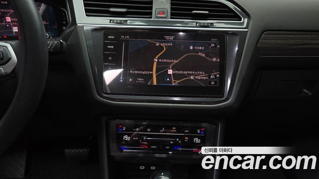 Volkswagen Tiguan 2023 — photo 24