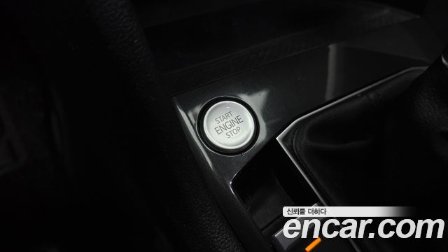 Volkswagen Tiguan 2023 — photo 25
