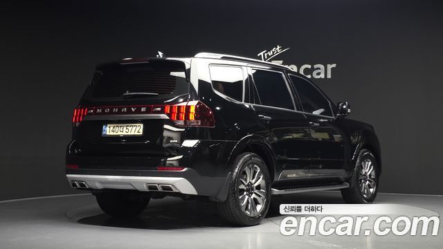 Kia Mohave 2023 — photo 2