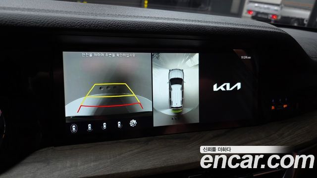 Kia Mohave 2023 — photo 22