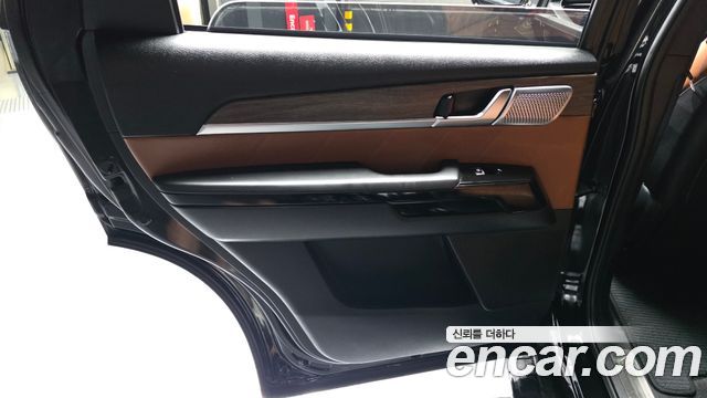 Kia Mohave 2023 — photo 15