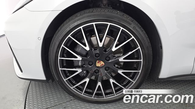 Porsche Panamera 2025 — photo 5