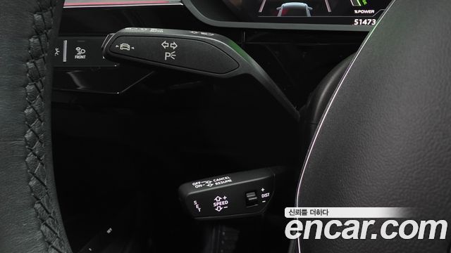 Audi e-tron 2022 — photo 41