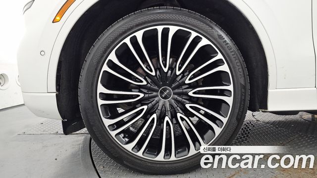 Lincoln Aviator 2020 — photo 5