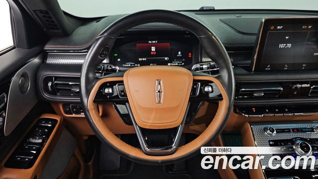 Lincoln Aviator 2020 — photo 13