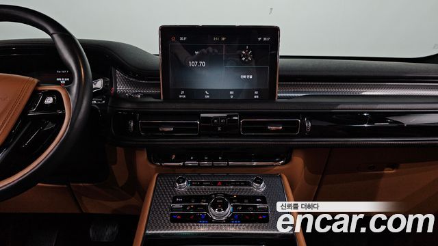 Lincoln Aviator 2020 — photo 14