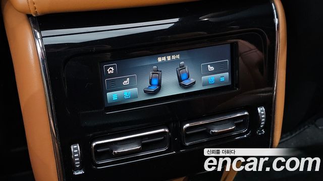 Lincoln Aviator 2020 — photo 19