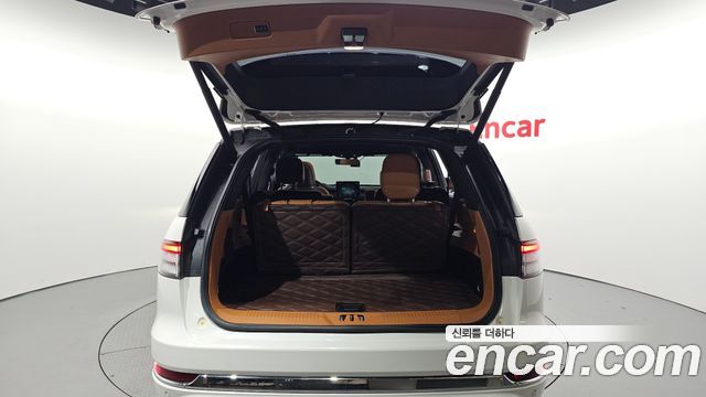 Lincoln Aviator 2020 — photo 20