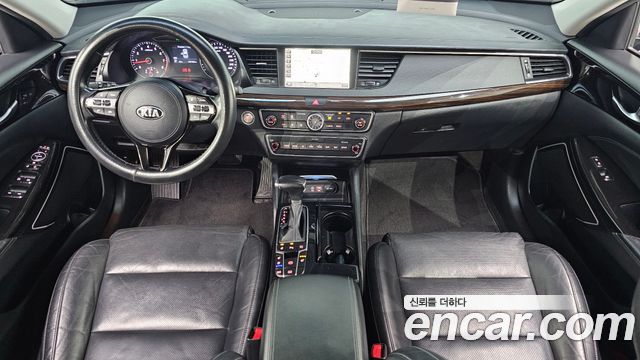 Kia K7 2018 — photo 7