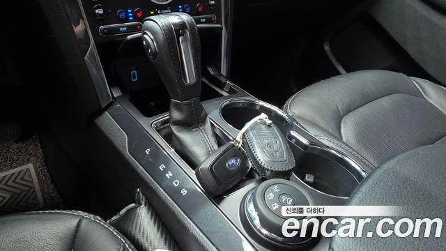 Ford Explorer 2019 — photo 12