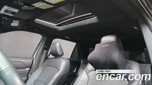 Ford Explorer 2019 — photo 25