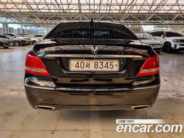 Hyundai Equus 2010 — photo 7