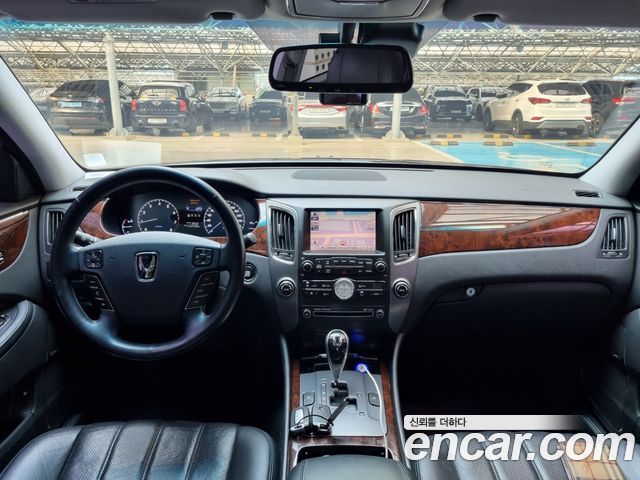 Hyundai Equus 2010 — photo 9