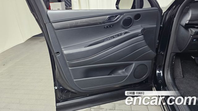 Genesis GV80 2025 — photo 14