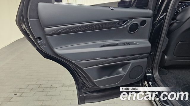 Genesis GV80 2025 — photo 15