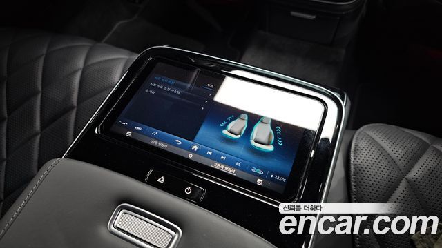 Mercedes-Benz S-Class 2024 — photo 35