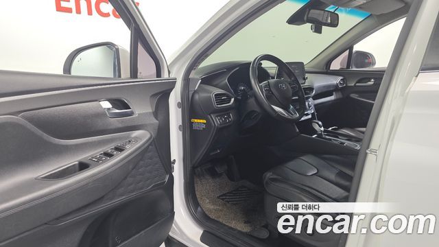 Hyundai Santafe 2019 — photo 13