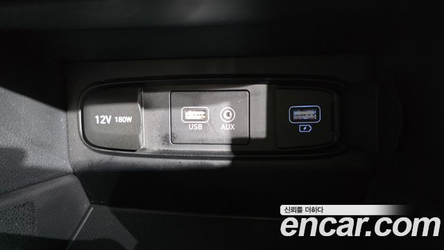 Hyundai Santafe 2019 — photo 19