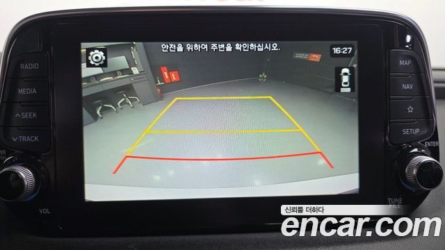 Hyundai Santafe 2019 — photo 22