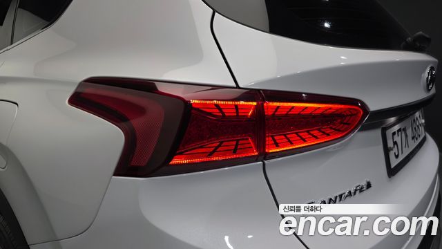 Hyundai Santafe 2019 — photo 9