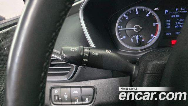 Hyundai Santafe 2019 — photo 37