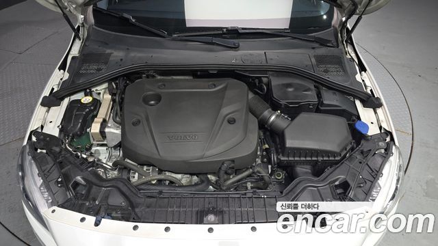Volvo S60 2018 — photo 6