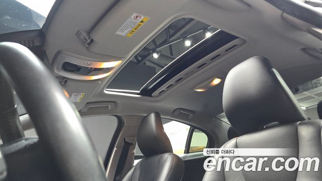 Volvo S60 2018 — photo 18