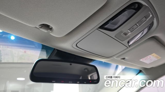 Kia K7 2020 — photo 24