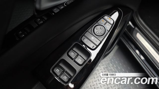 Kia K7 2020 — photo 29