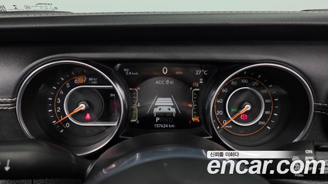 Jeep Wrangler 2020 — photo 8