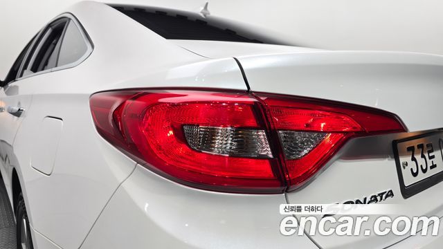 Hyundai Sonata 2016 — photo 9