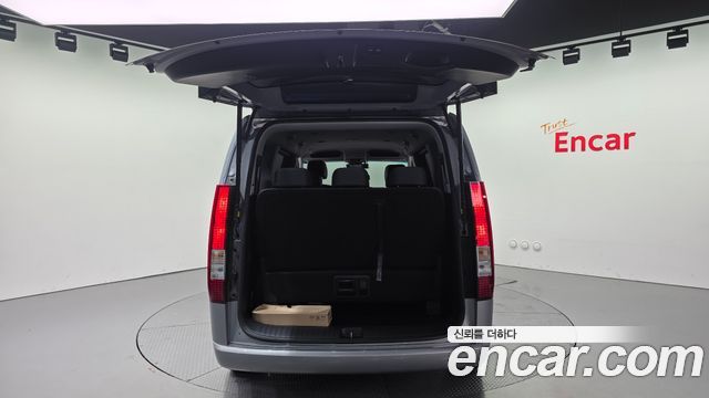 Hyundai Staria 2024 — photo 19