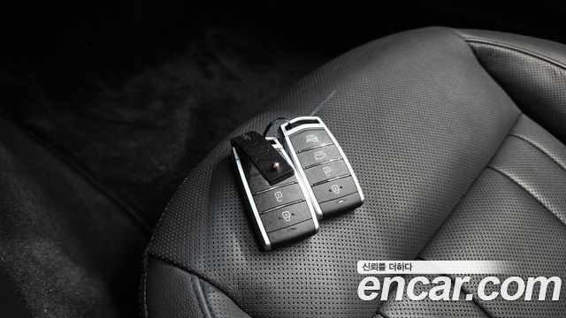 Genesis G80 2018 — photo 22