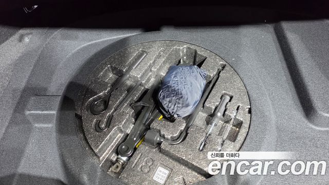 Genesis G80 2018 — photo 23