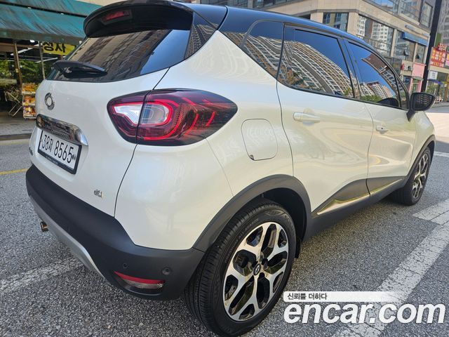 Renault Korea QM3 2019 — photo 4