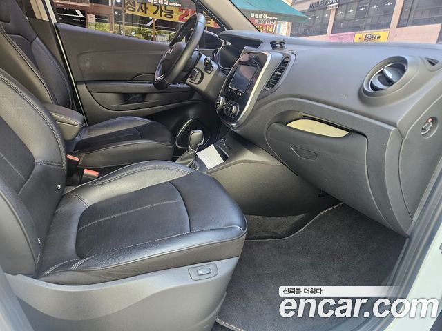 Renault Korea QM3 2019 — photo 8