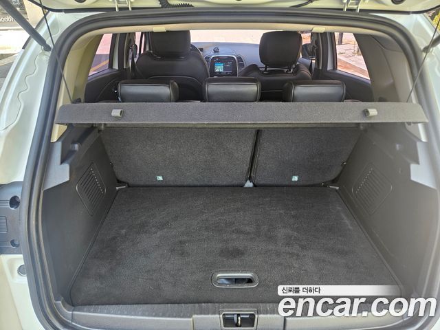 Renault Korea QM3 2019 — photo 10
