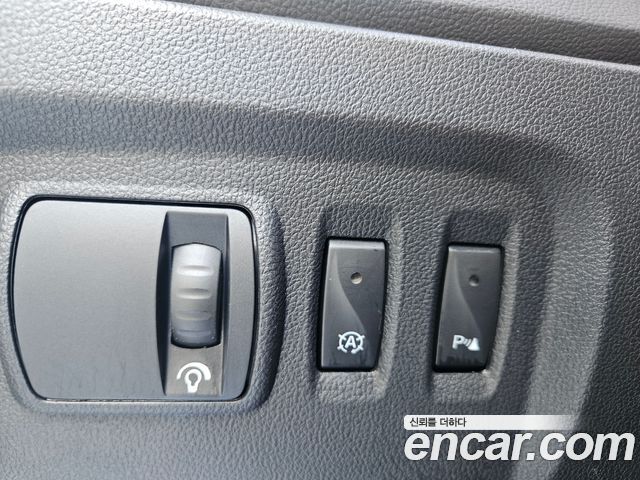 Renault Korea QM3 2019 — photo 12