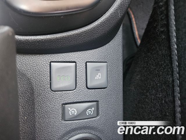 Renault Korea QM3 2019 — photo 17