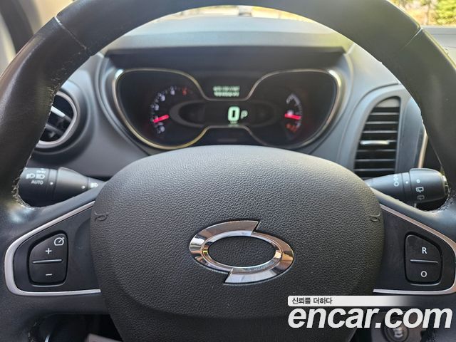 Renault Korea QM3 2019 — photo 20
