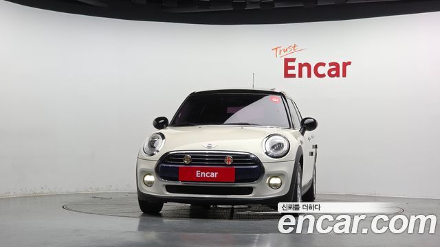 Mini Cooper 2016 — photo 3
